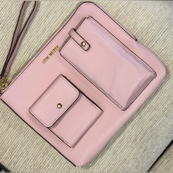 💗👛{Steve Madden} Beautiful Pink Logo Large Wristlet | Clutch Wallet! - Picture 8 of 13